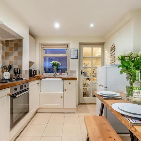 بيت للعطل 3 Bed In Whitby Oc-P30284